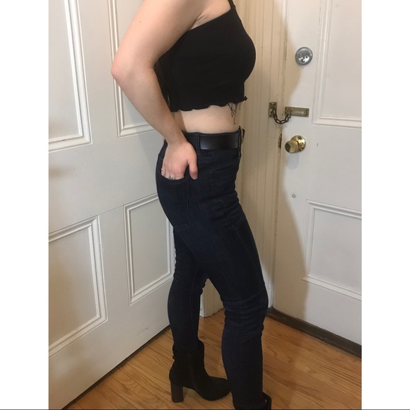 AMERICAN EAGLE OUTFIT (JEANS 2 SHORT, TOP S) - Picture 2 of 8